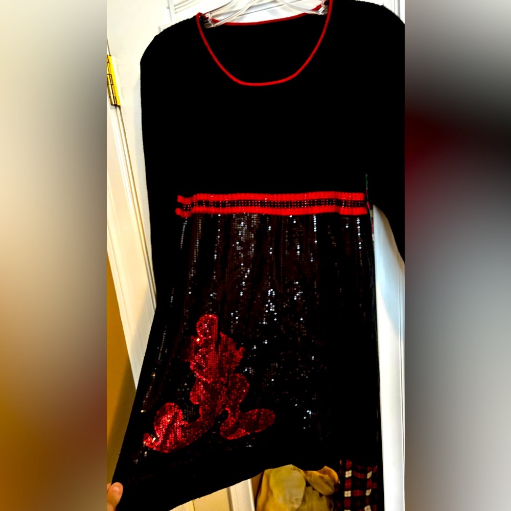 Tokyo Disney Girls Sequinned and Knit Disney Minnie Mouse-themed dress